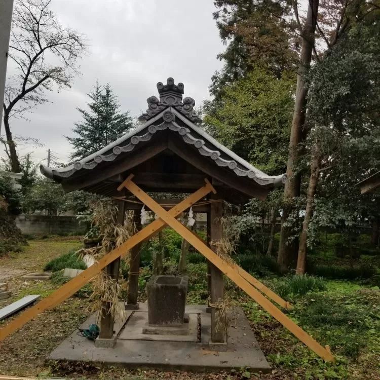 熊谷市　神社屋根瓦工事 イメージ画像